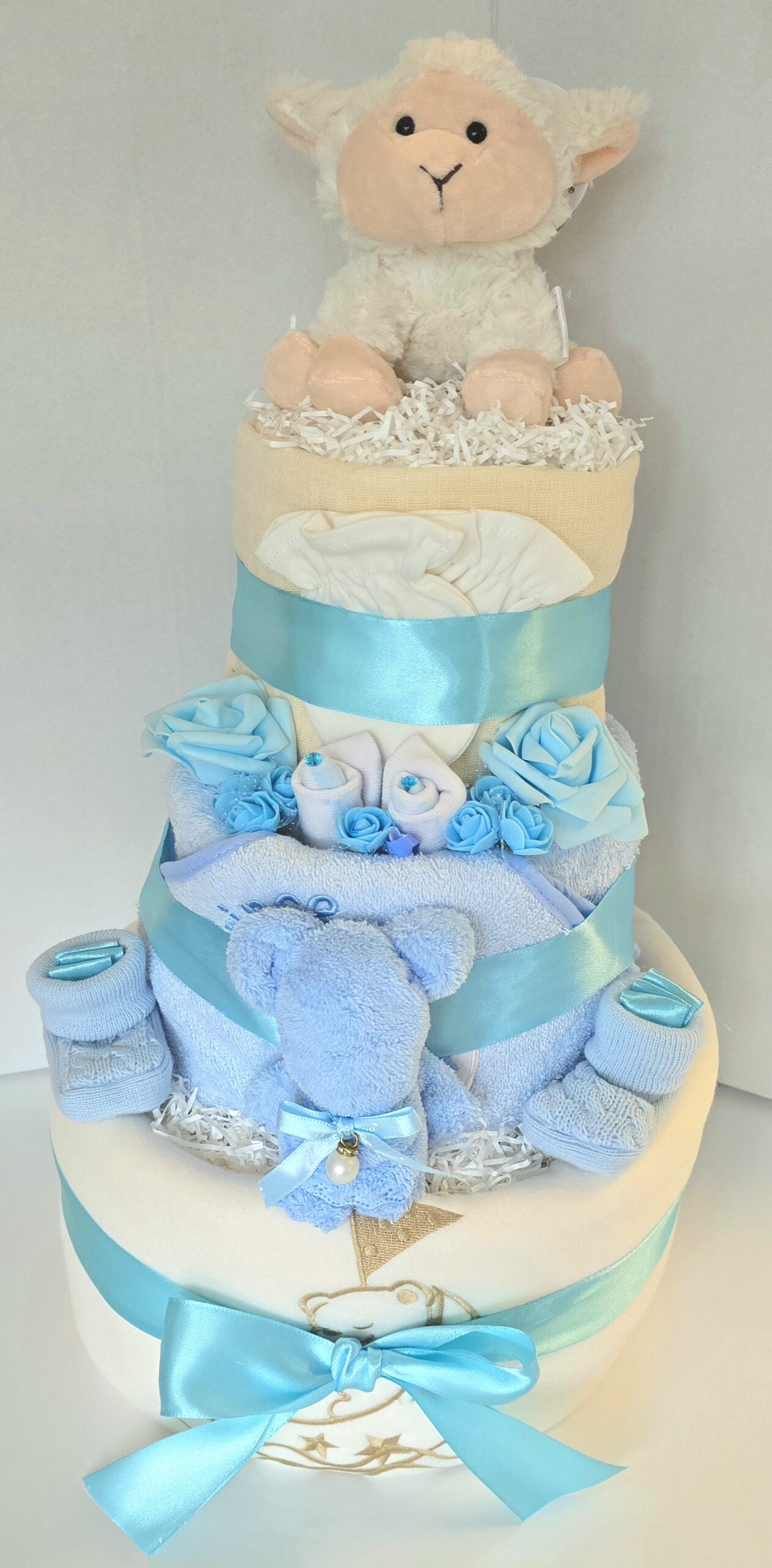 baby lamb nappy cake